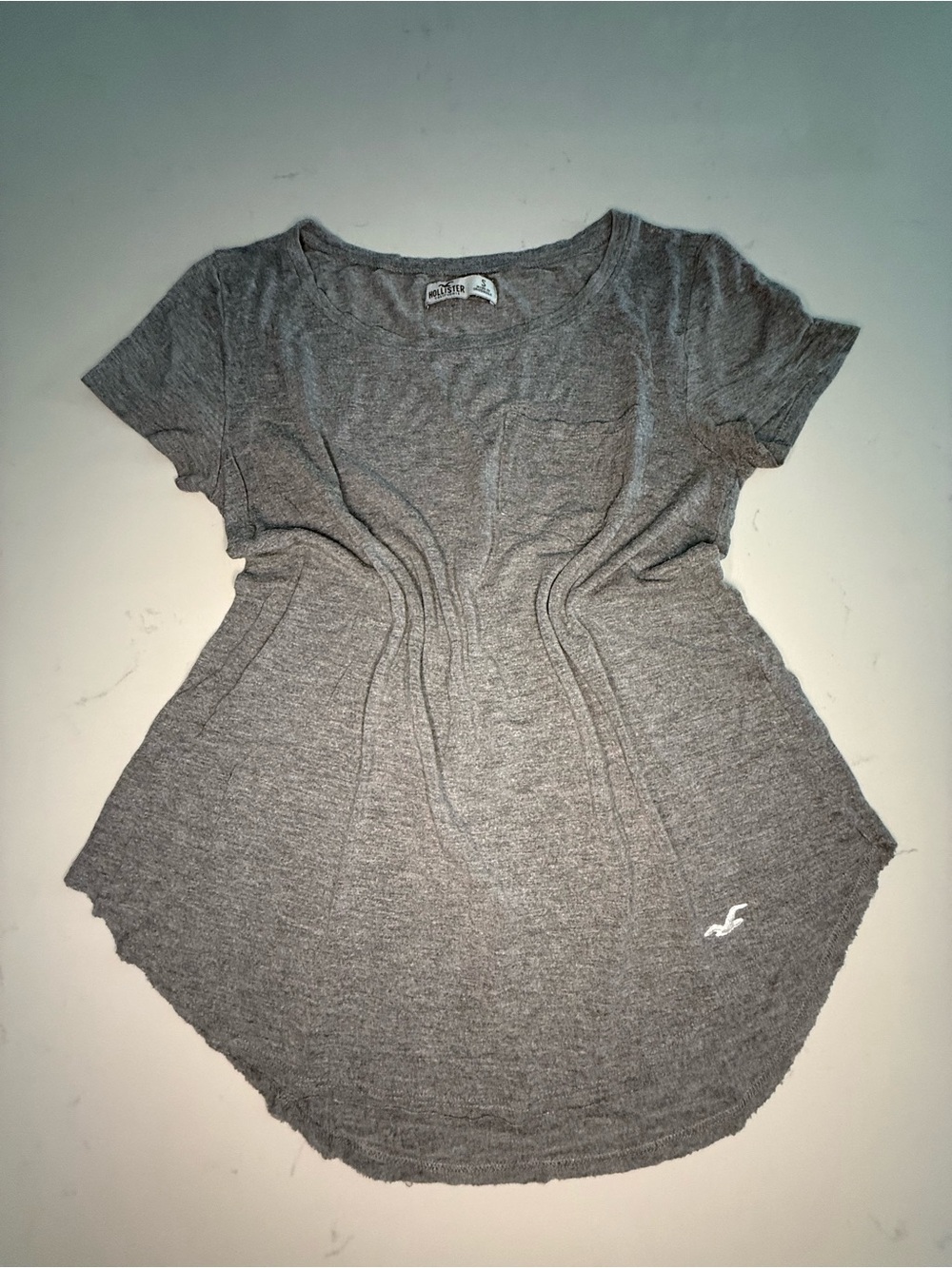 Y2K Hollister Soft Heather Gray Pocket Tee - Women's